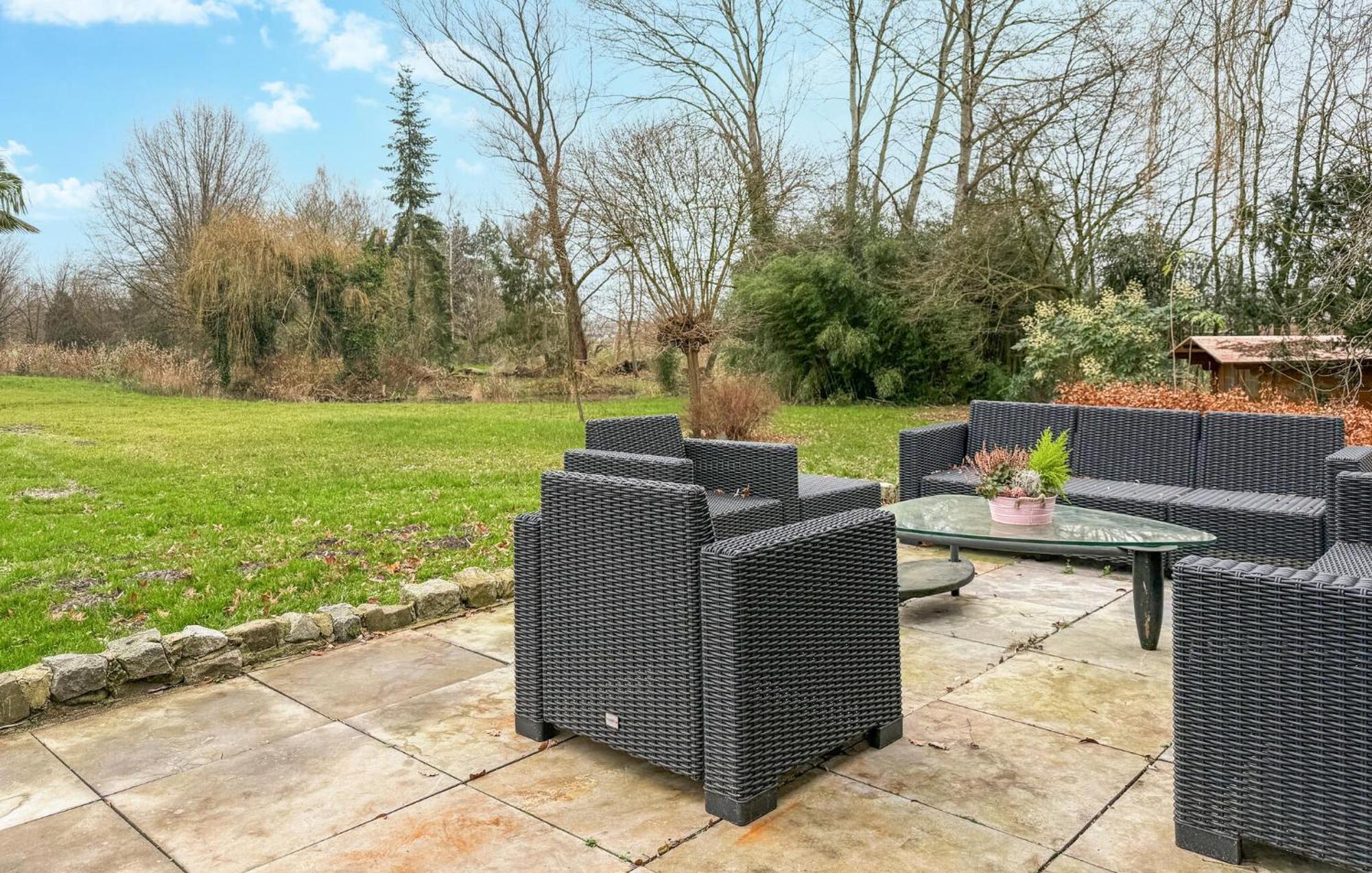 Beautiful Home In Son En Breugel With House A Panoramic View Eksteriør billede